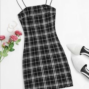 Short black and white flannel dress